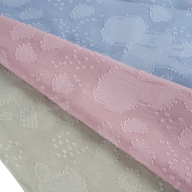 75d Síoda ​​Leaisteacha Íseal Ceann Dúbailte Rose Gearr Bláth Uragiri Fabraic