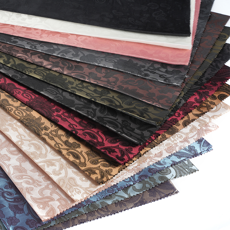 Poileistir Scalloped Lute Flower Jacquard