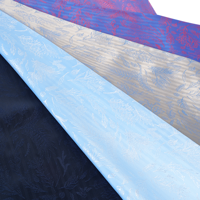 Fabraic Jacquard Leaf Léine Dearg PV