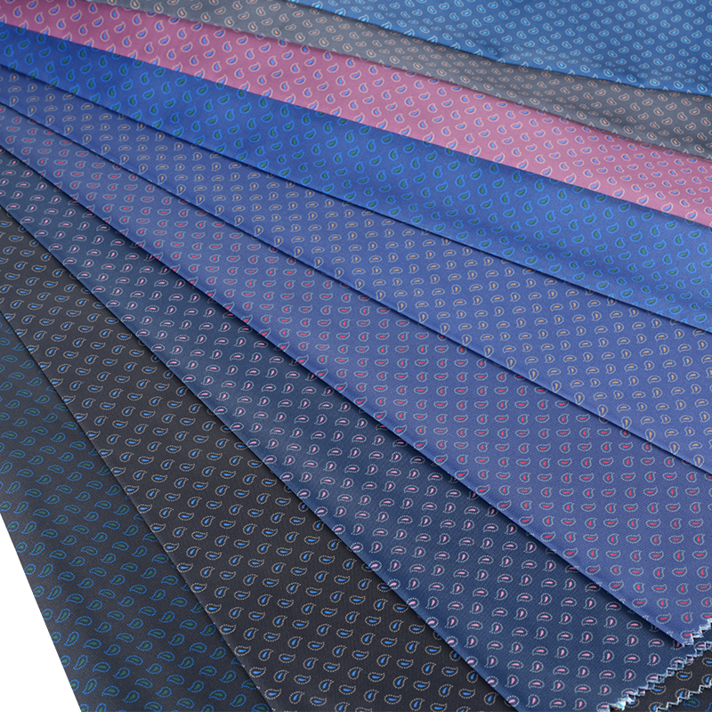 Fabraic Priontála Caiseal Beaga Schmidt Silk